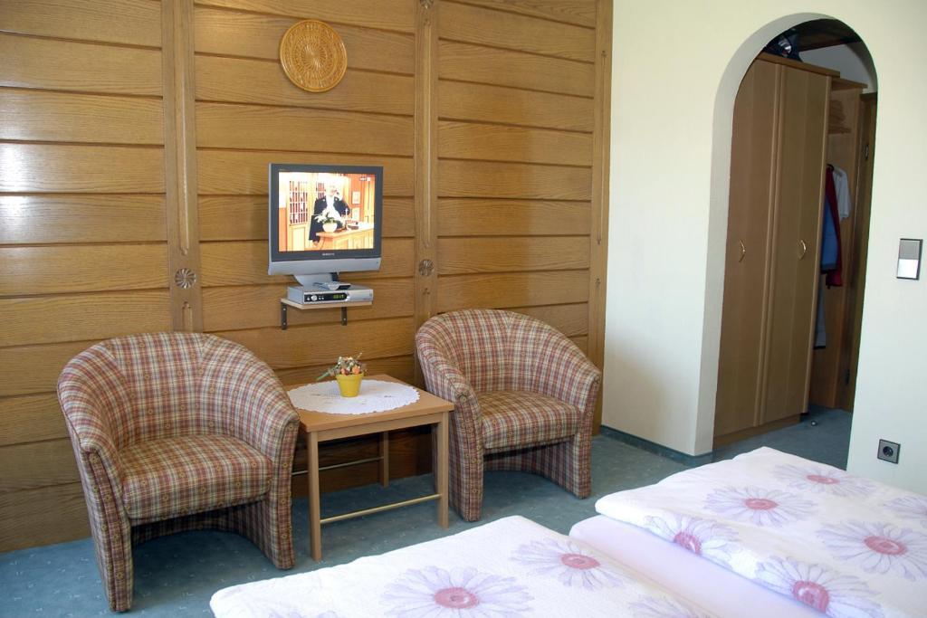 Gastehaus Trattner Hotel Mauterndorf  Room photo